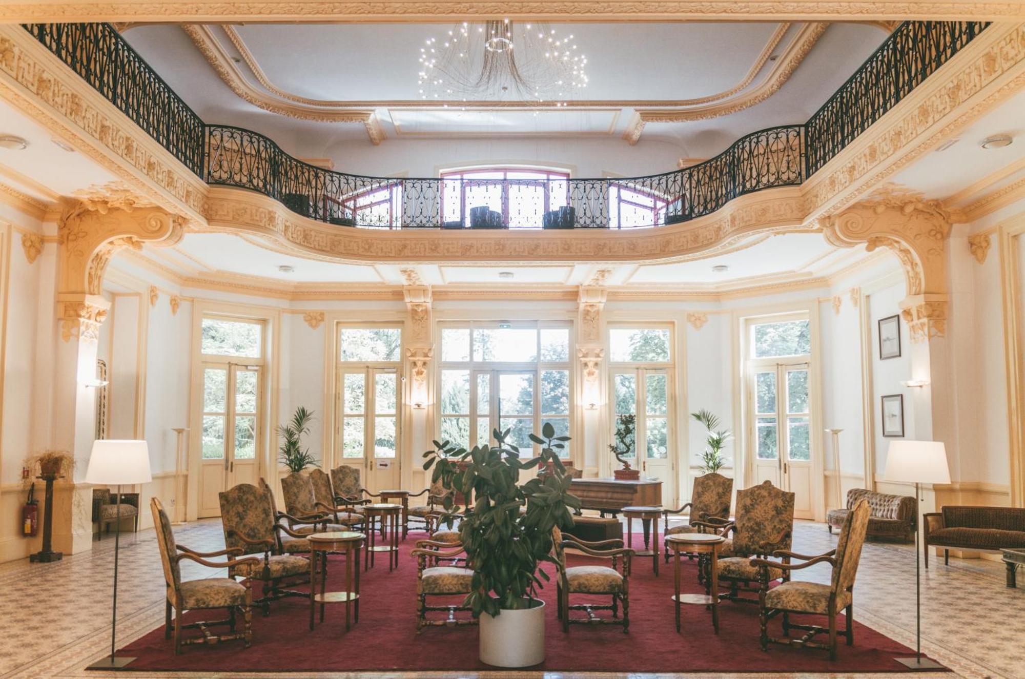 Terres De France - Appart'Hotel Le Splendid Алвар Екстериор снимка
